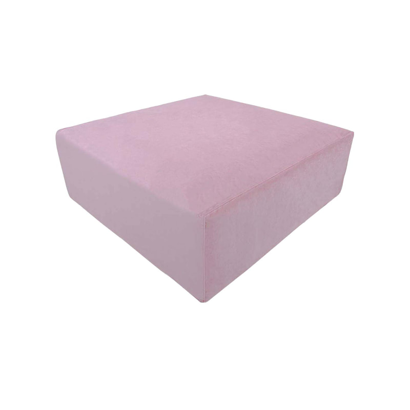F-OT104-LP Endless Lounge Ottoman Type D in light pink velvet